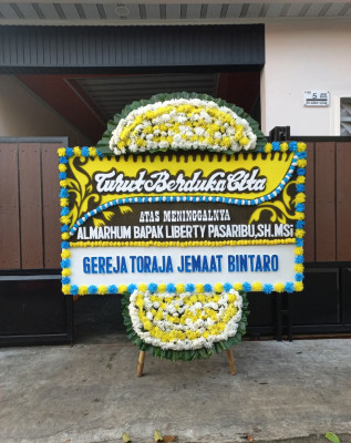 Papan Bunga Duka di Tambaksari