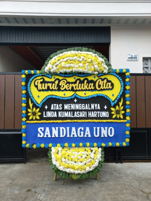 Papan Bunga Duka di Tambaksari